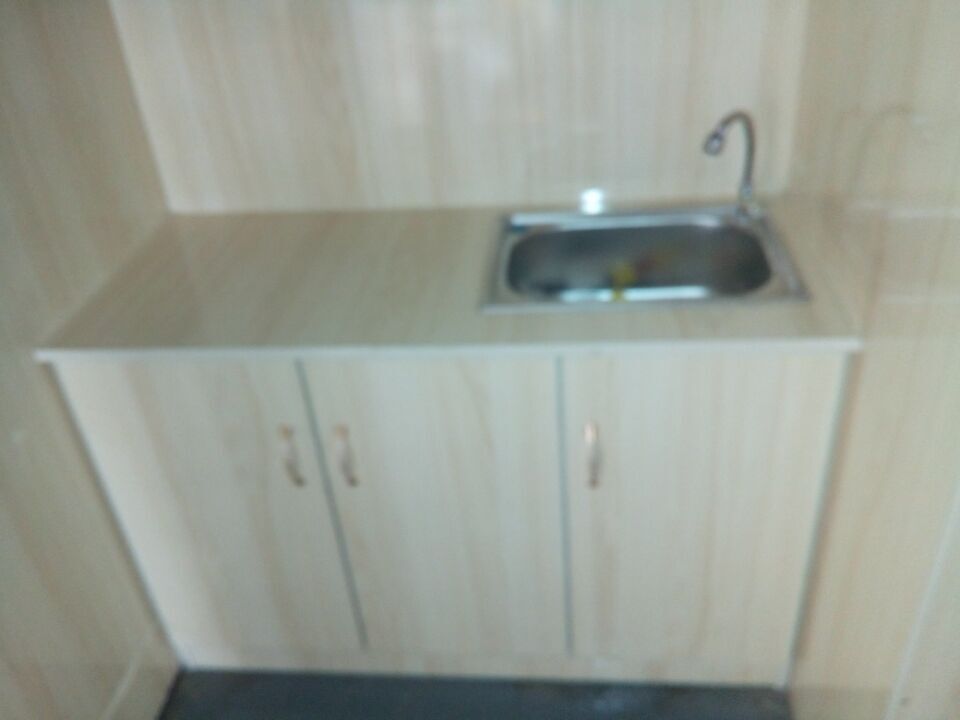 養(yǎng)蜂車(chē)內(nèi)部 (4).jpg