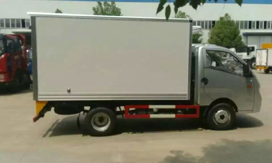 小型冷藏車(chē)