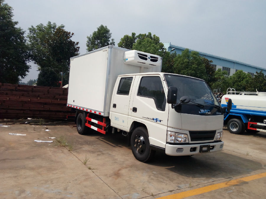江鈴國(guó)五雙排冷藏車