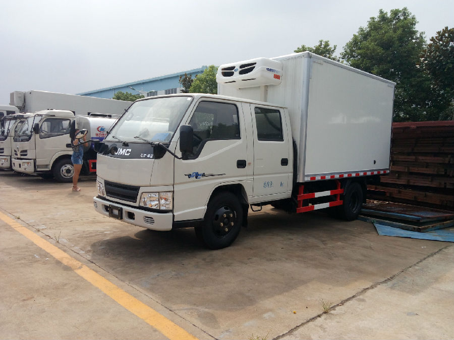 江鈴國(guó)五雙排冷藏車
