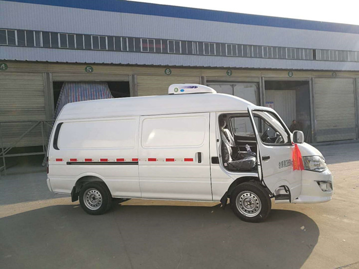 廈門金龍面包冷藏車 (7).jpg