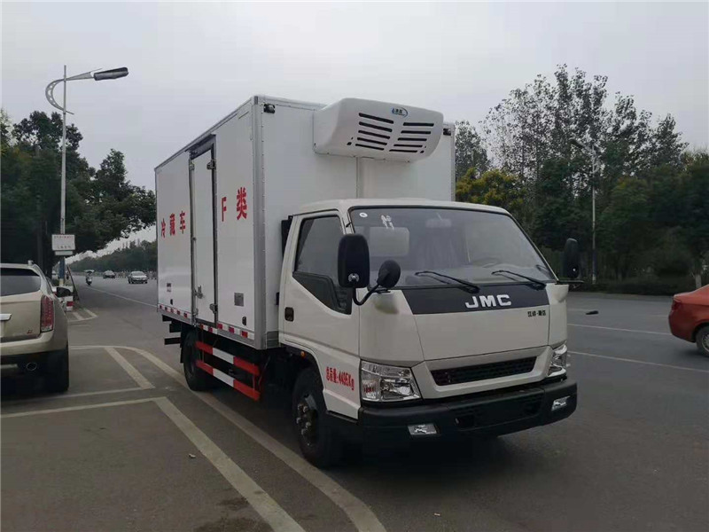 江鈴順達(dá)寬體4米2冷藏車