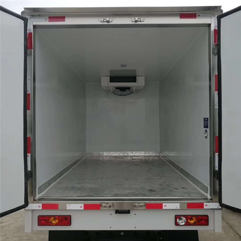 福田國六3米1冷藏車