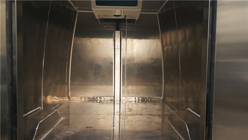 依維柯面包冷藏車