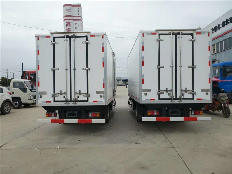 五十鈴4米2冷藏車(chē) (5).jpg