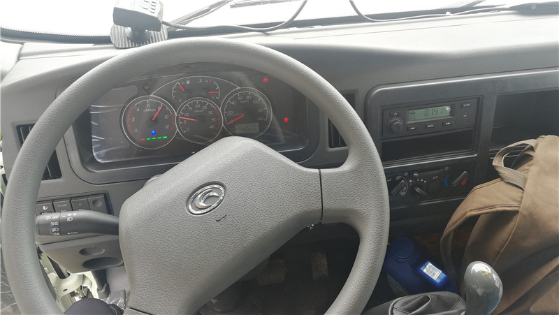 福田康瑞4米2冷藏車 (6).jpg