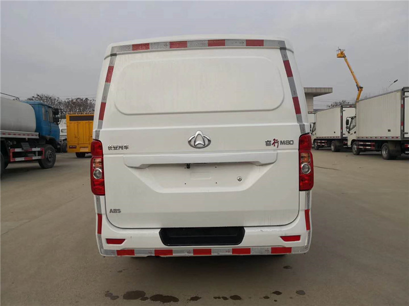 長安睿行國六面包冷藏車 (6).jpg