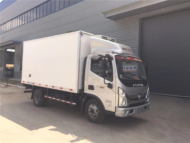 福田奧鈴國六4米2冷藏車 (8).jpg