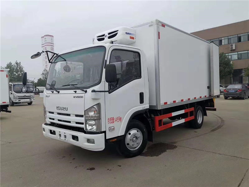 五十鈴KV600冷藏車