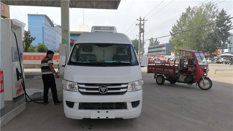 福田G7國(guó)六面包冷藏車(chē)