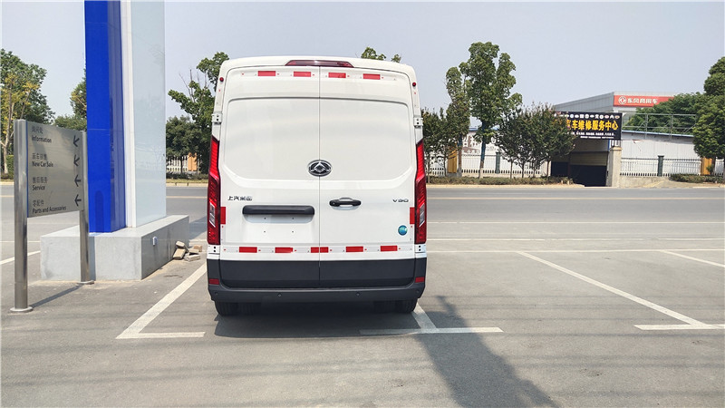 上汽大通國六面包冷藏車 (6).jpg